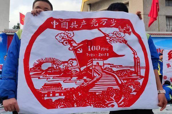 逃离幽灵之森